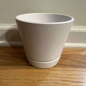 White Ceramic Indoor Planter Pot